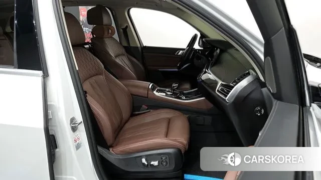 BMW X5 (G05) 2022 Белый из Кореи, фото 2