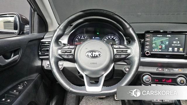 Kia Stonic 2018 Серый из Кореи, фото 2