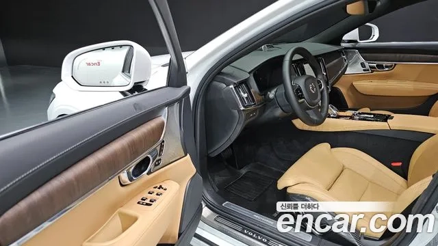 Volvo S90 2024 Белый из Кореи, фото 2