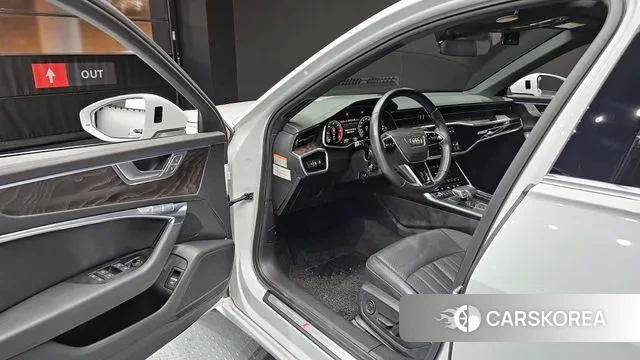 Audi A6 (C8) 2021 Белый из Кореи, фото 2