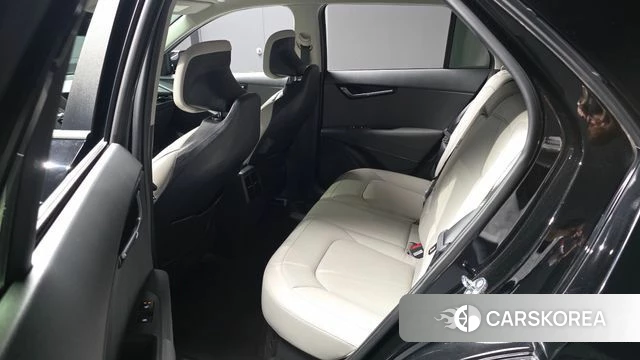 Kia Di Ol Nu Niro 2022 Черный из Кореи, фото 2