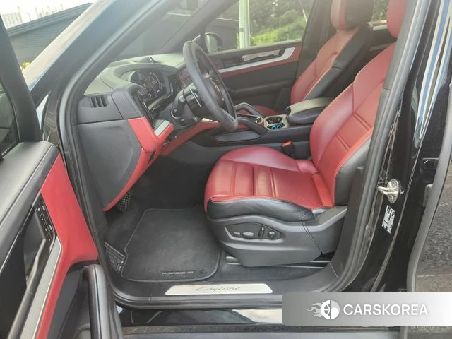 Porsche Cayenne (PO536) 2024 Черный из Кореи, фото 2