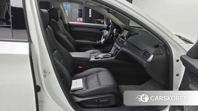 Honda Accord 10th Generation 2018 Белый из Кореи, фото 2