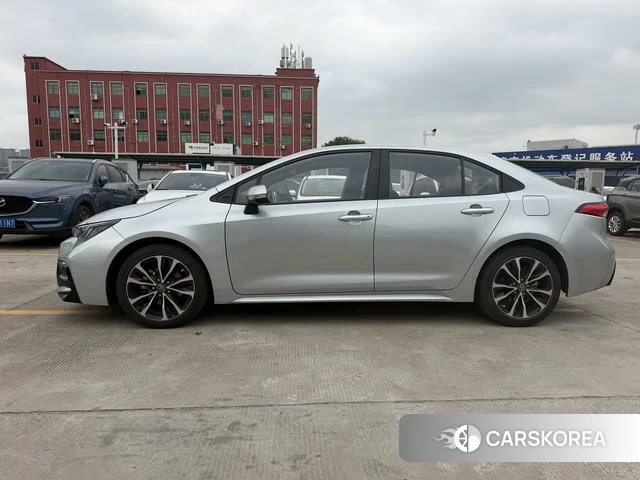 Toyota Lei Ling 2022 Серебристо-серый из Китая, фото 2