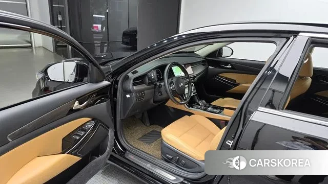 Kia K7 Premier Hybrid 2021 Черный из Кореи, фото 2