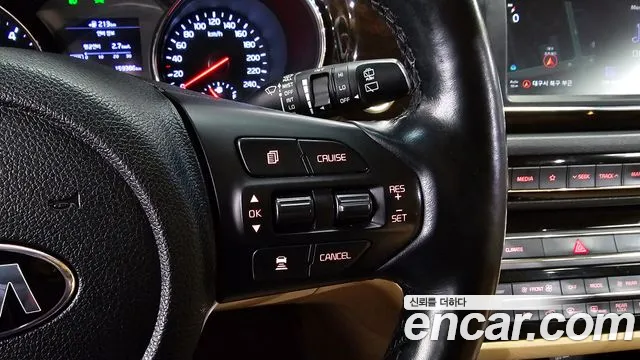 Kia The New Carnival 2019 Белый из Кореи, фото 2