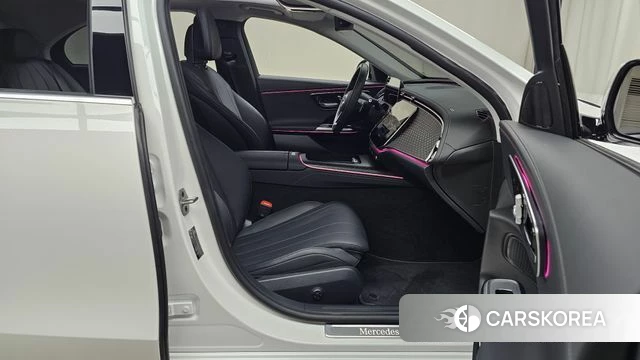 Mercedes-Benz E-Class W214 2024 Белый из Кореи, фото 2