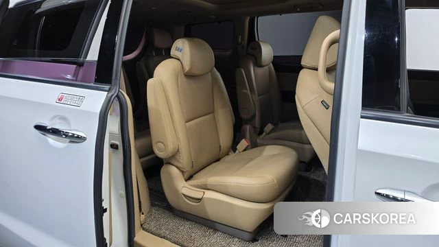Kia The New Carnival 2019 Белый из Кореи, фото 2