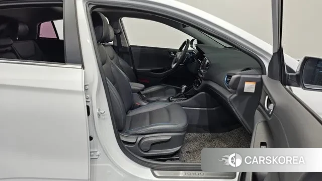 Hyundai Ionic Hybrid 2018 Белый из Кореи, фото 2