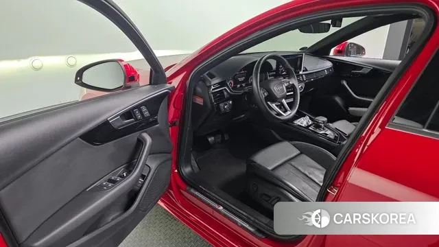 Audi A4 (B9) 2021 Красный из Кореи, фото 2