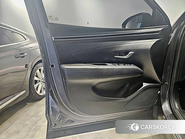 Hyundai Tucson (NX4) 2022 Серый из Кореи, фото 2