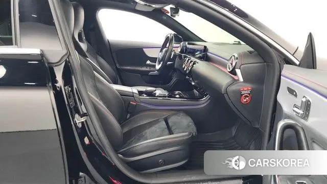 Mercedes-Benz CLA-Class C118 2021 Черный из Кореи, фото 2