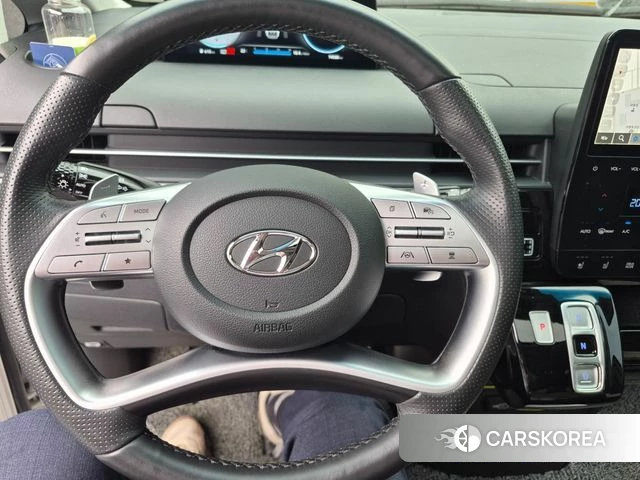 Hyundai Staria 2023 Белый из Кореи, фото 2
