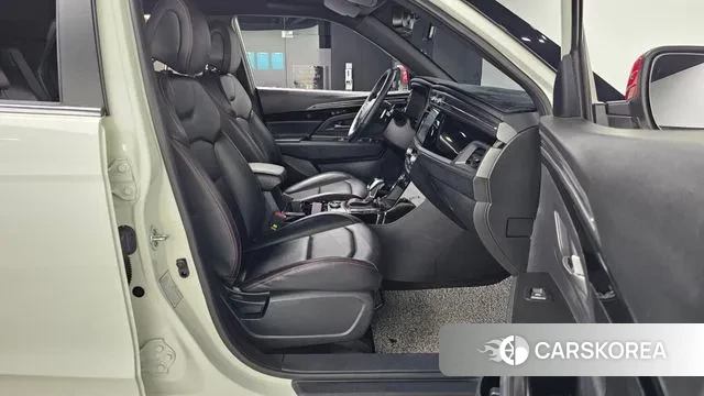 Ssangyong Beautiful Korando 2022 Белый из Кореи, фото 2