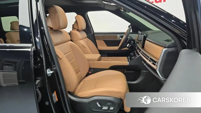 Hyundai Santa Fe (MX5) 2024 Черный из Кореи, фото 2