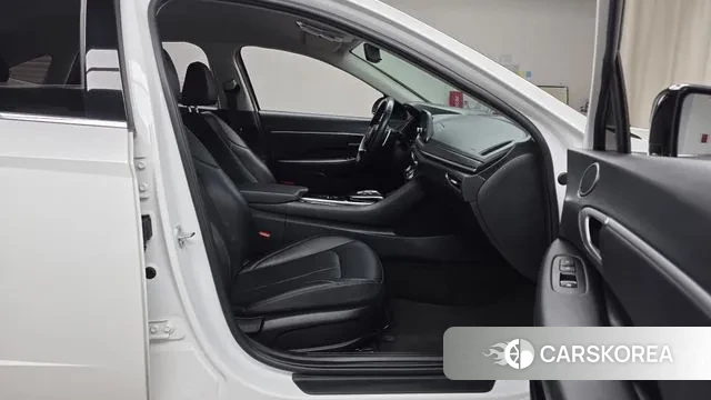 Hyundai Sonata (DN8) 2022 Белый из Кореи, фото 2