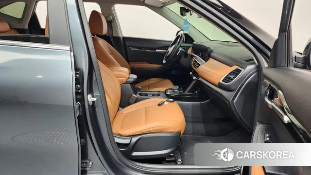 Kia The New Seltos 2023 Серый из Кореи, фото 2