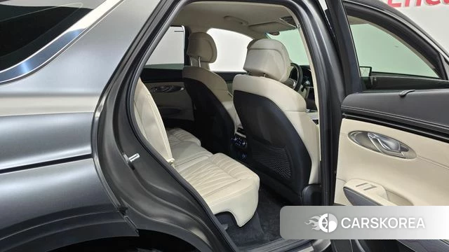 Genesis GV70 2023 Серый из Кореи, фото 2