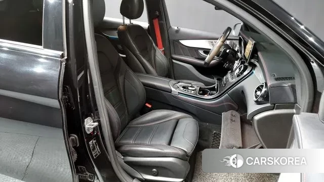 Mercedes-Benz GLC-Class X253 2018 Черный из Кореи, фото 2