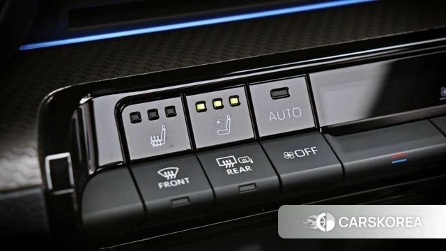 Toyota Prius 5th Generation 2024 Желтый из Кореи, фото 2