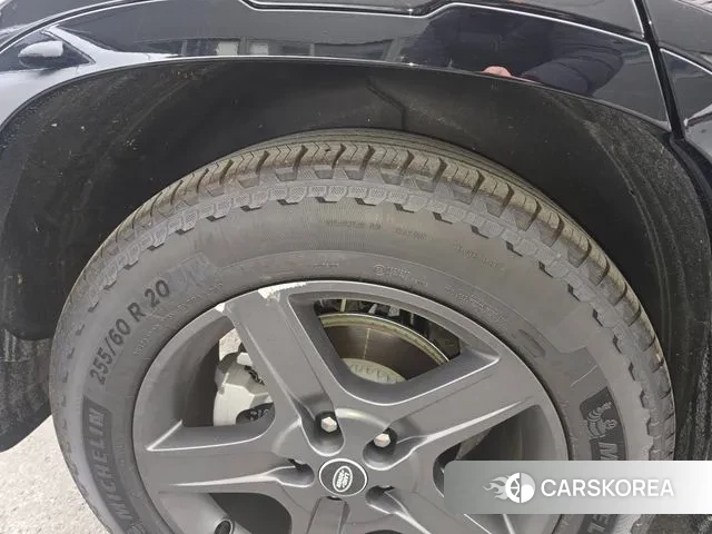 Land Rover Defender (L663) 2025 Черный из Кореи, фото 2