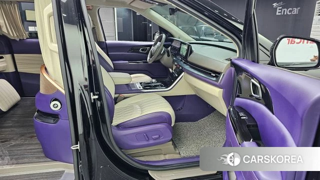 Kia Carnival 4th generation 2023 Черный из Кореи, фото 2