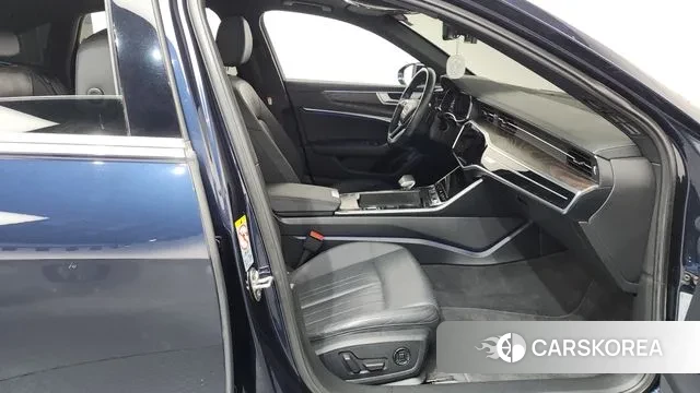 Audi A6 (C8) 2021 Синий из Кореи, фото 2