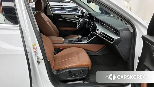 Audi A6 (C8) 2022 Белый из Кореи, фото 2