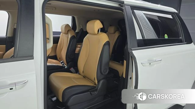 Kia Carnival 4th generation 2021 Белый из Кореи, фото 2