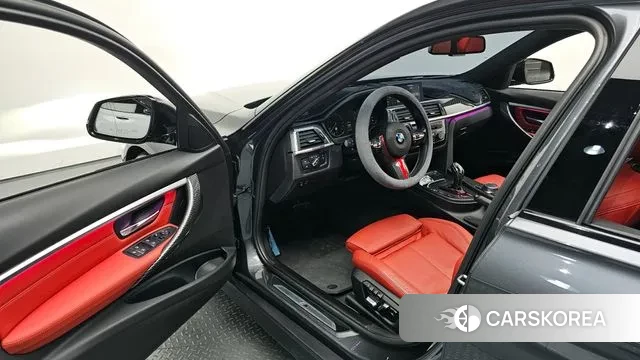 BMW 3 Series (F30) 2018 Серый из Кореи, фото 2