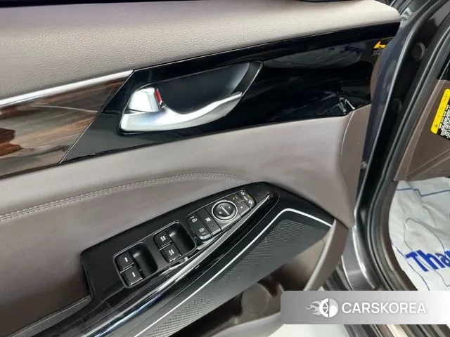 Kia Come New K7 2018 Серый из Кореи, фото 2