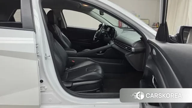 Hyundai Avante (CN7) 2021 Белый из Кореи, фото 2