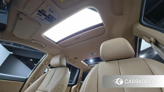 Kia The New Carnival 2019 Белый из Кореи, фото 2