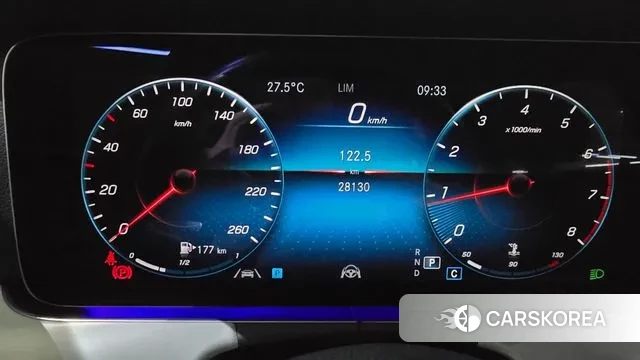 Mercedes-Benz E-Class W213 2021 Серый из Кореи, фото 2