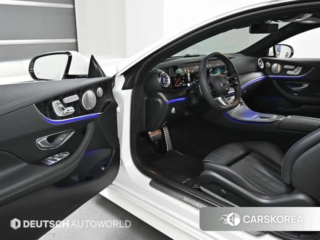 Mercedes-Benz E-Class W213 2022 Белый из Кореи, фото 2