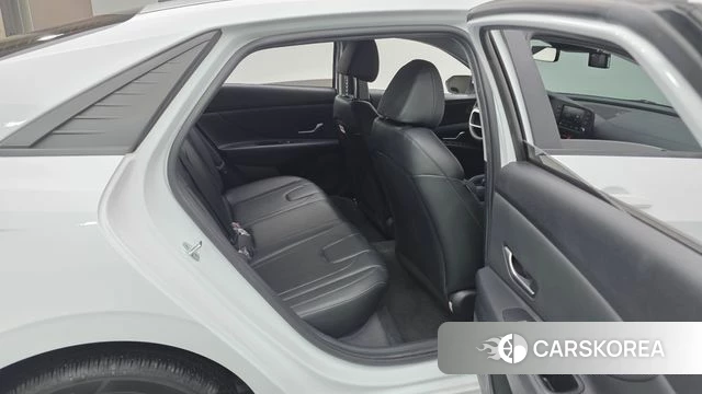 Hyundai Avante (CN7) 2022 Белый из Кореи, фото 2