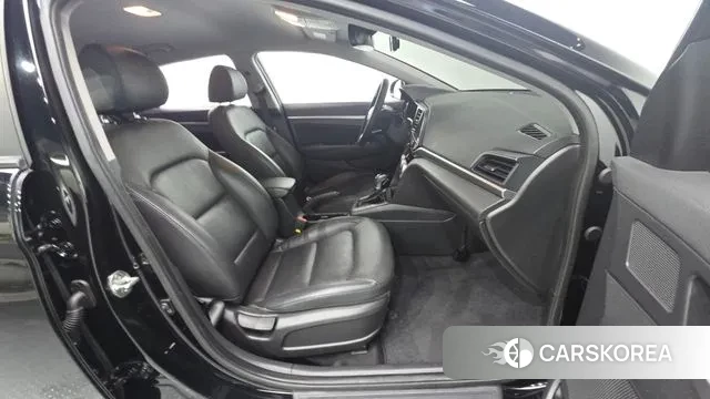 Hyundai The New Avante AD 2018 Черный из Кореи, фото 2