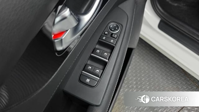 Kia The New K3 2nd generation 2021 Белый из Кореи, фото 2