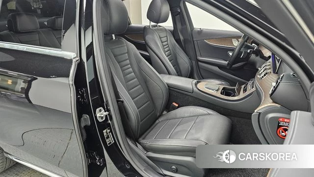 Mercedes-Benz E-Class W213 2022 Черный из Кореи, фото 2