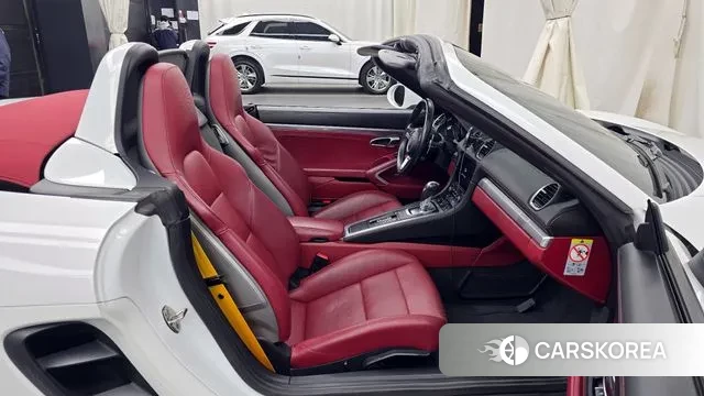 Porsche 718 Boxster 2018 Белый из Кореи, фото 2