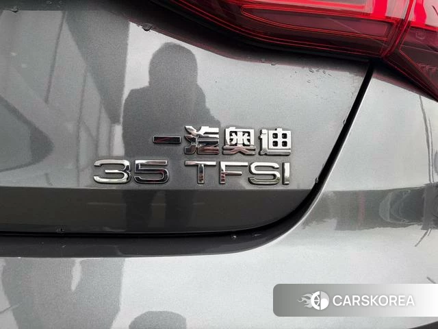 Audi A3 2021 Темно-серый из Китая, фото 2