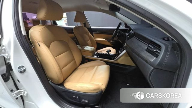 Kia K7 Premier 2021 Белый из Кореи, фото 2