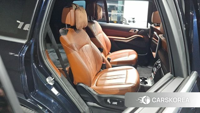 BMW X7 (G07) 2020 Черный из Кореи, фото 2