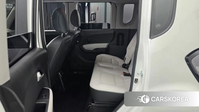 Kia The New Kia Ray EV 2023 Белый из Кореи, фото 2