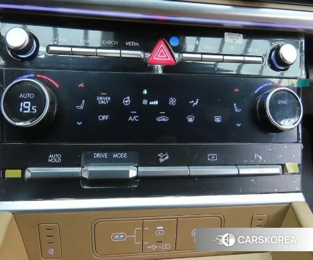 Hyundai Santa Fe (MX5) 2023 Белый из Кореи, фото 2