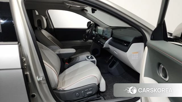 Hyundai Ionic 5 2022 Серебряный из Кореи, фото 2