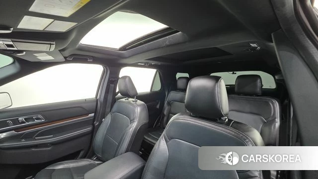 Ford Explorer 2019 Белый из Кореи, фото 2