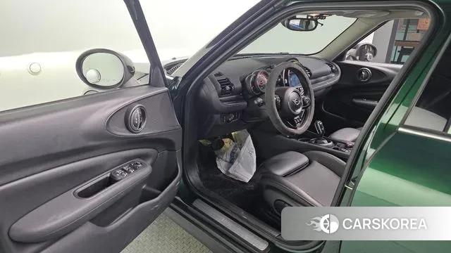 Mini Cooper D Clubman 2018 Зеленый из Кореи, фото 2