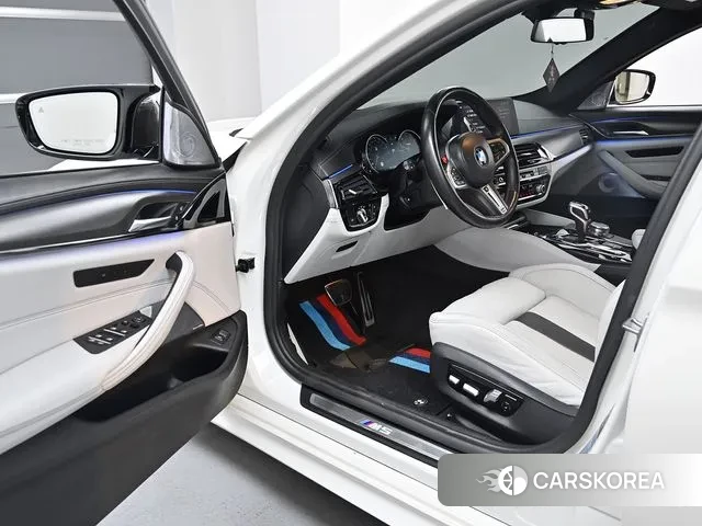 BMW M5 (F90) 2018 Белый из Кореи, фото 2