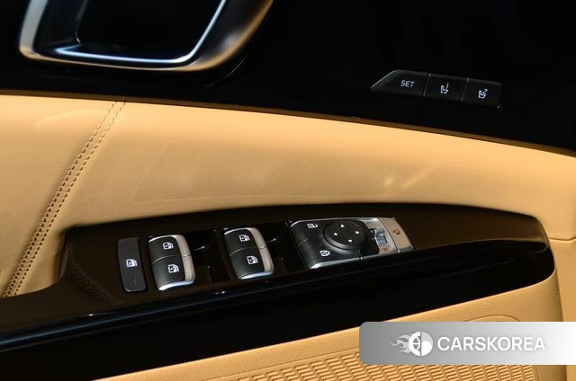 Kia Carnival 4th generation 2023 Серый из Кореи, фото 2